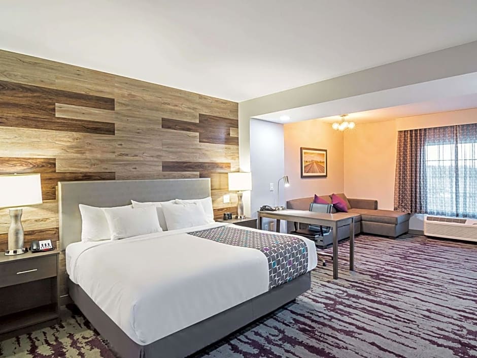 La Quinta Inn & Suites by Wyndham Dallas - Wylie