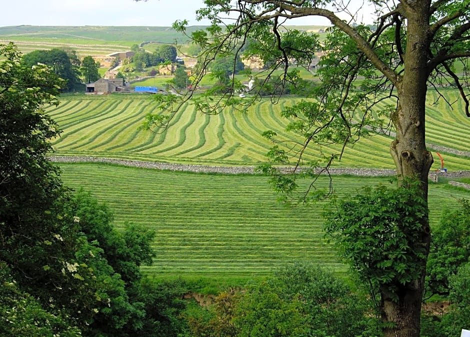 The Sett on The Wharfe