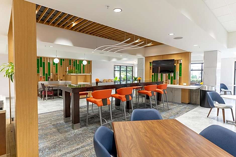 Hampton Inn By Hilton Knoxville-West At Cedar Bluff