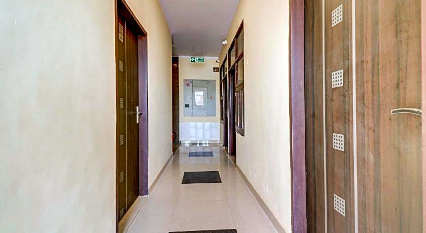 Hotel O Sapphire Near Omaxe Gurgaon Mall
