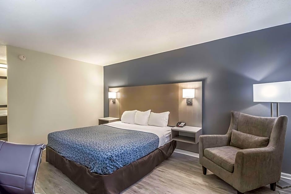 Econo Lodge Cherry Point