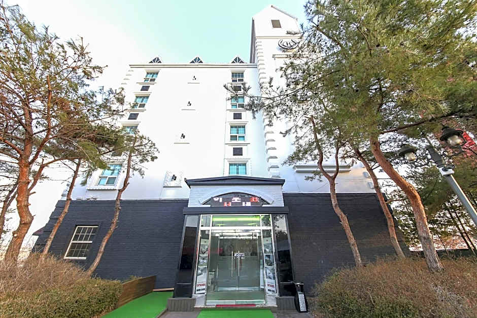Dangjin Blanc Hotel