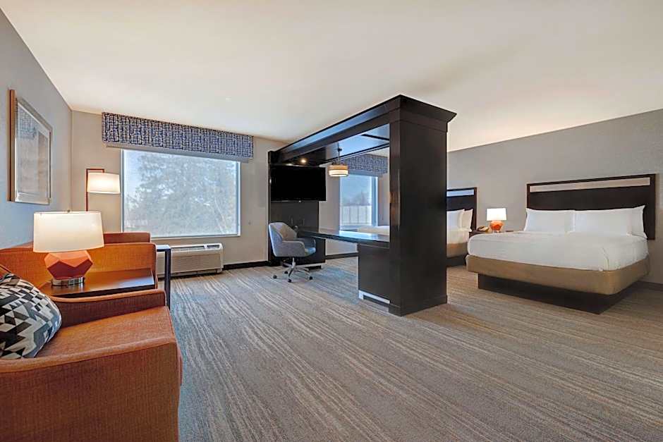 Hampton Inn By Hilton And Suites Seattle Federal Way