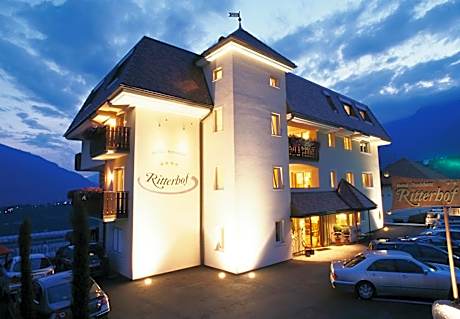 One-Bedroom Apartment with North/East View