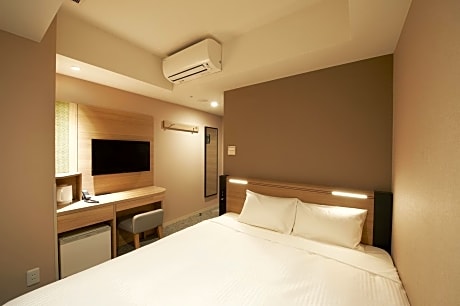 Double Room - Non-Smoking