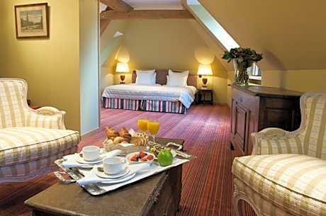 Canal View Suite