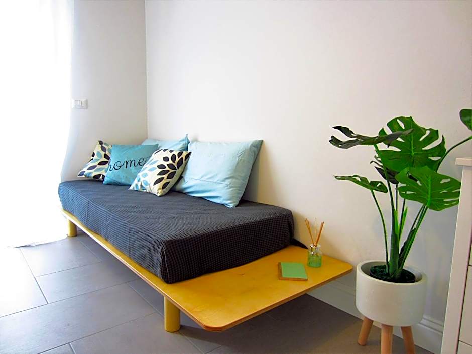 New & modern apartment on the sea