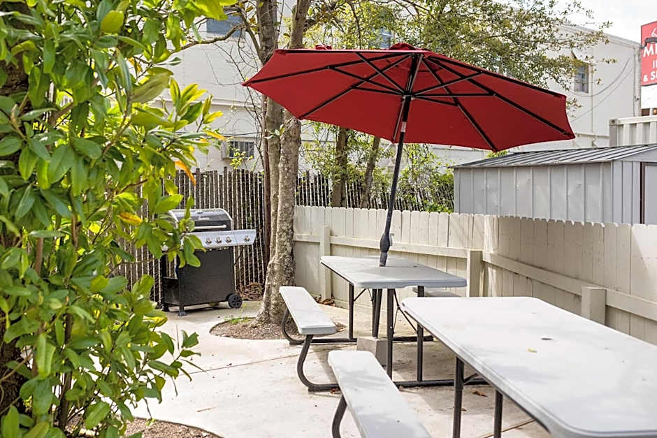 Harmony Inn and Suites