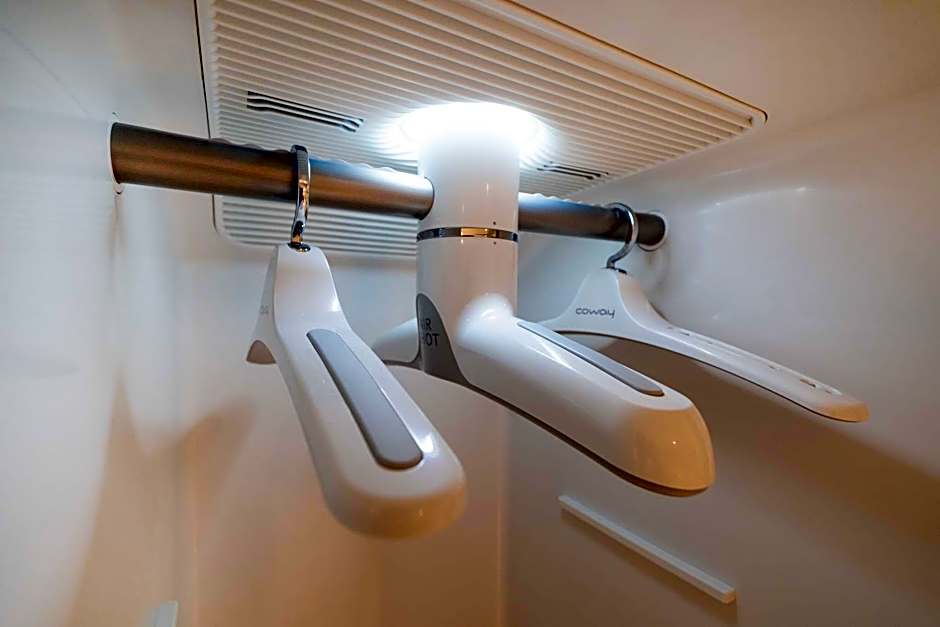 Goodstay World Hotel