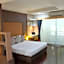 Eastpana 304(R1) Executive Residence