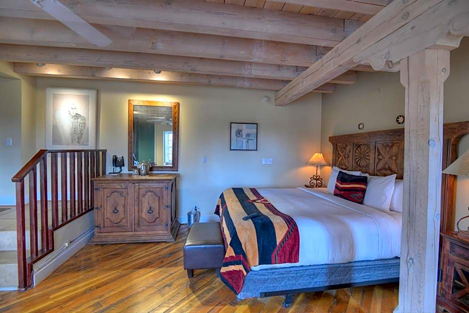 Inn at Vanessie