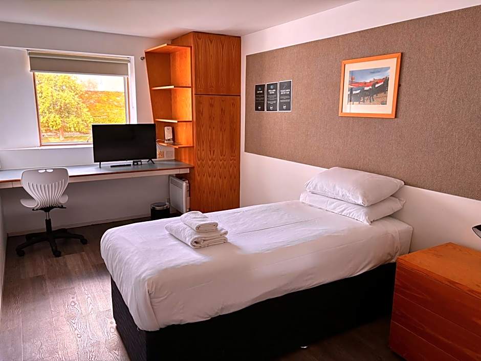 Broadview Hotel