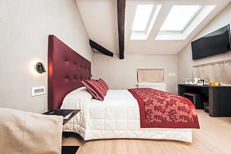 Double Room - Attic