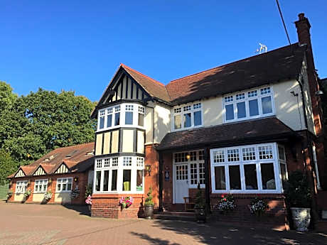 Grimscote Manor Hotel