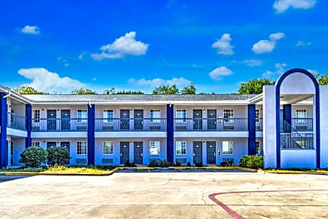 Heights Inn by Townhouse Harker Heights, TX