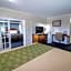 University Inn & Suites