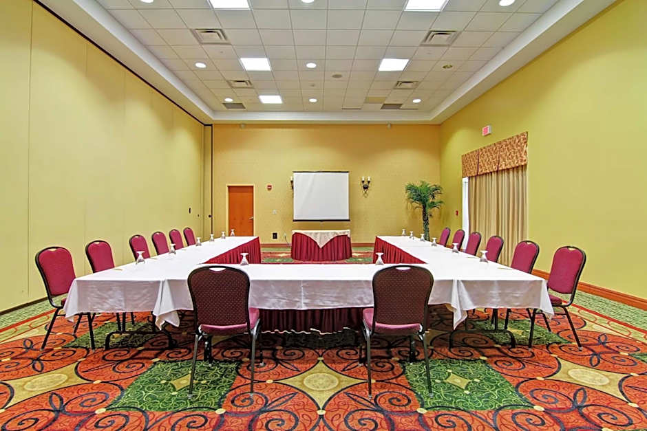 Hilton Garden Inn Ottawa Airport