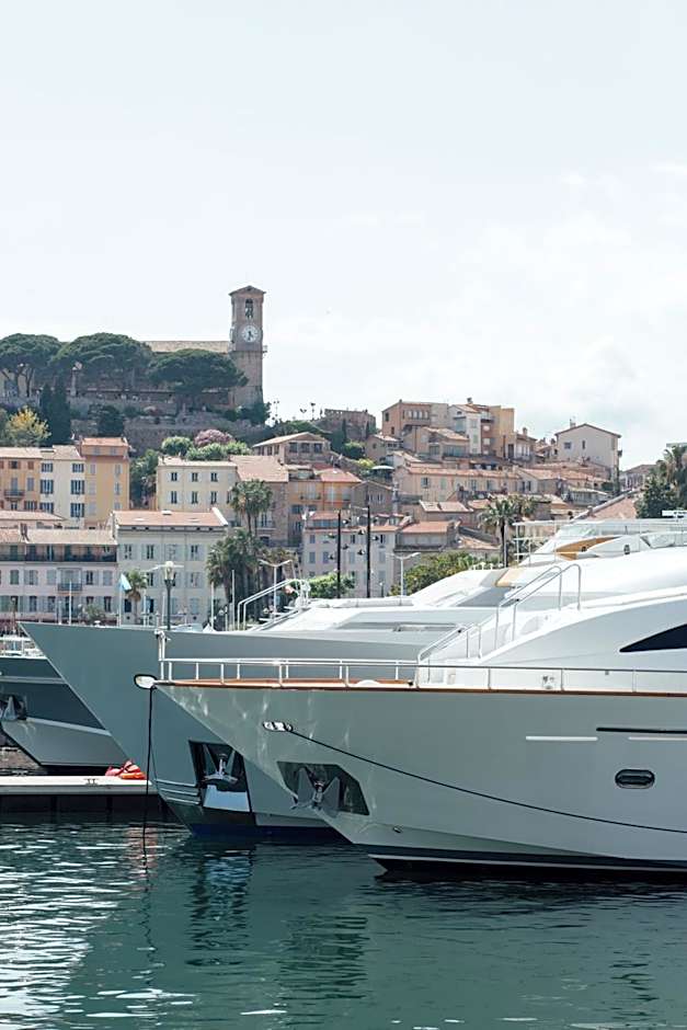 Hotel Cannes Centre Univers