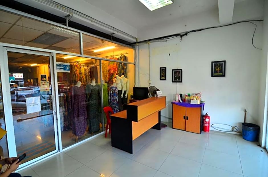 OYO 90593 Hotel Bajet Gaya Warisan