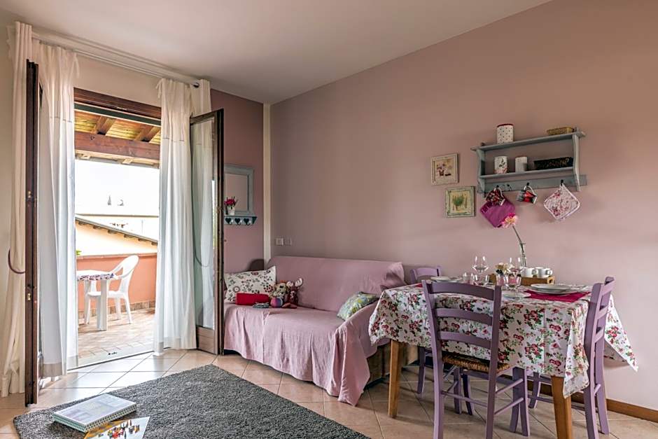 BellaSirmione Holiday Apartments