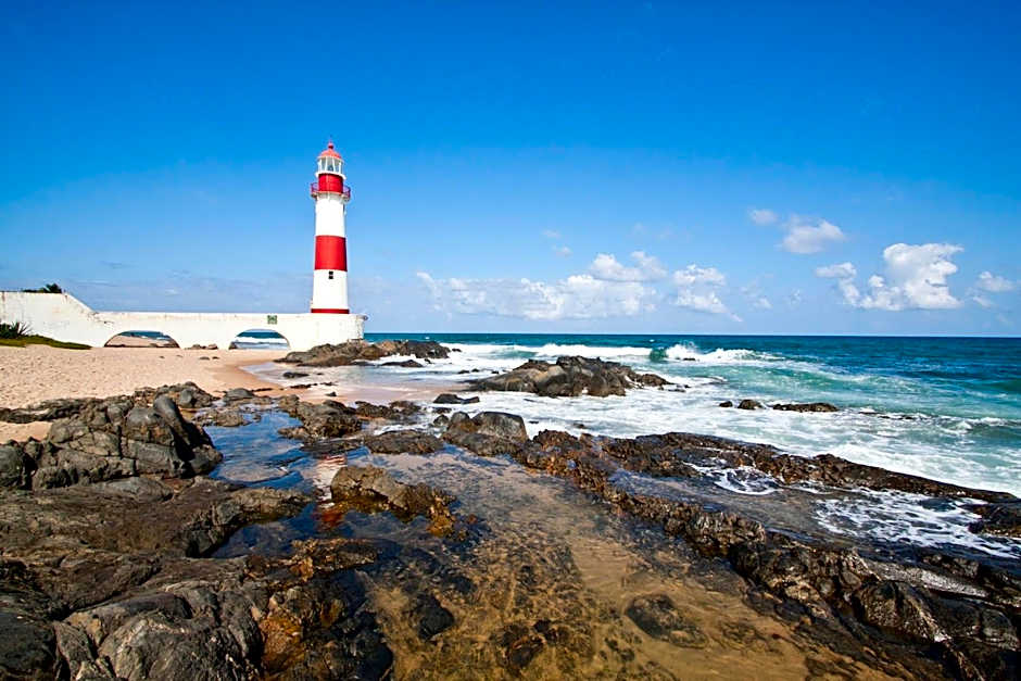 Kitnets com AR Condicionado na Praia