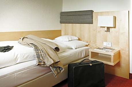Economy Single Room