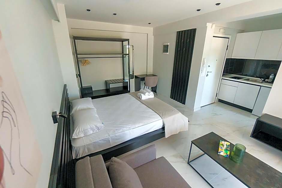 Lighthouse Apartments