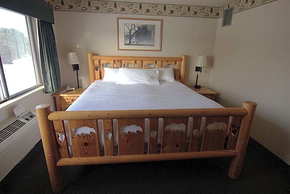 Shell Lake Lodge, a Travelodge by Wyndham