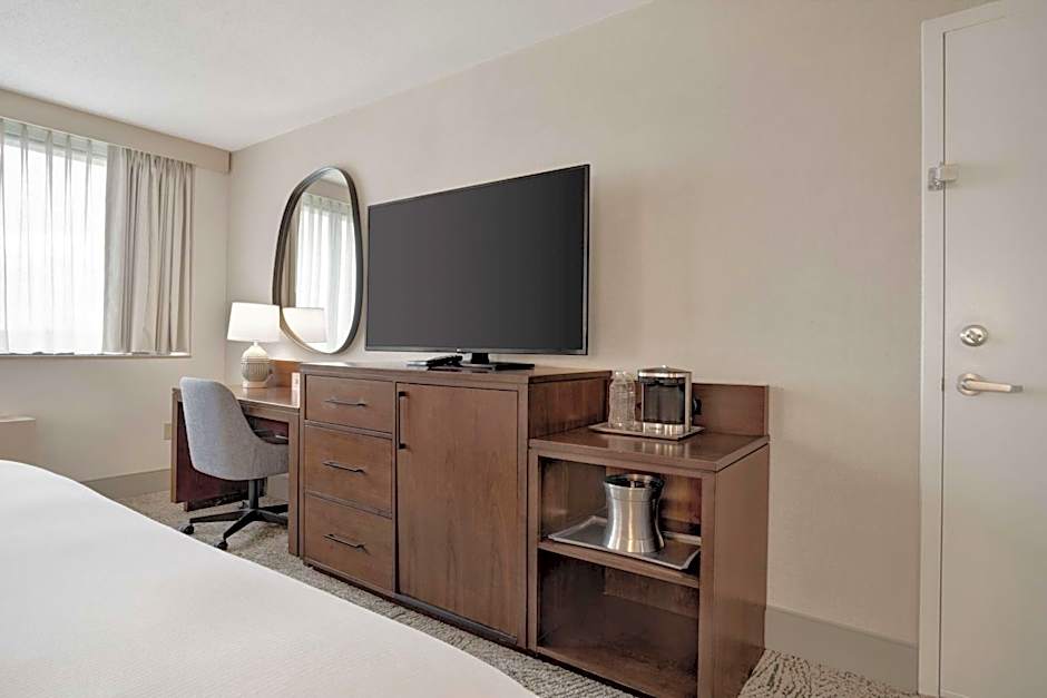 Hilton Crystal City At Ronald Reagan National Airport