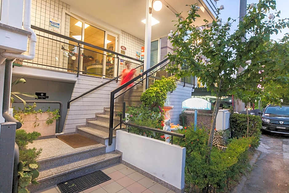 Hotel Latini