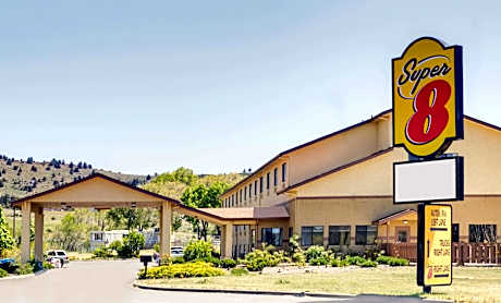 Super 8 by Wyndham Klamath Falls