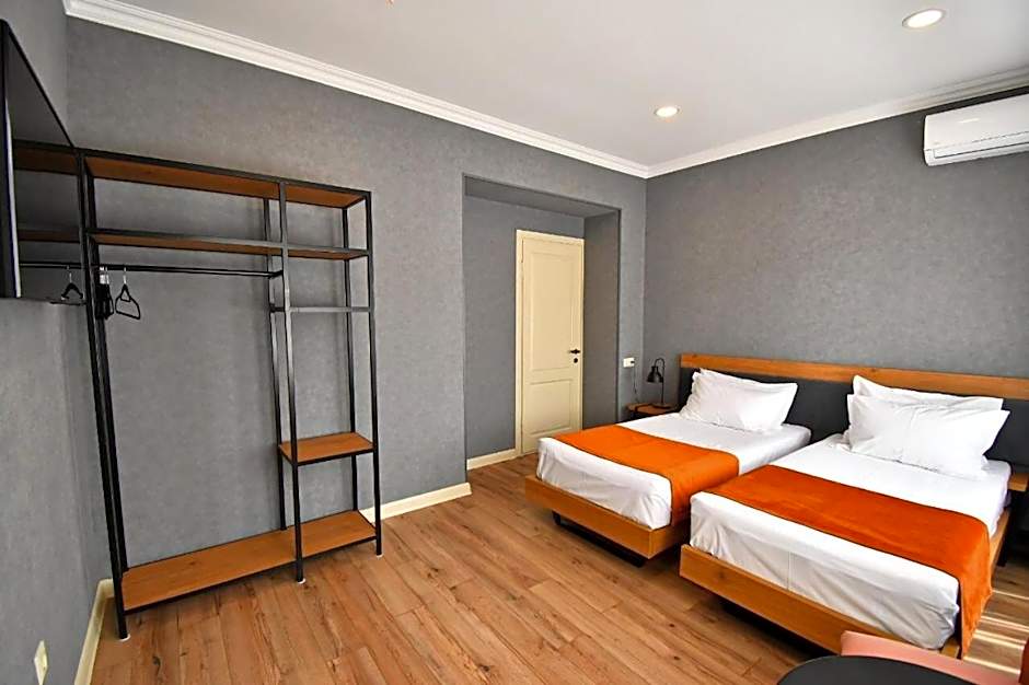 Hotel 1887