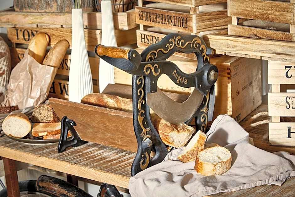 Mosaic House Design Hotel