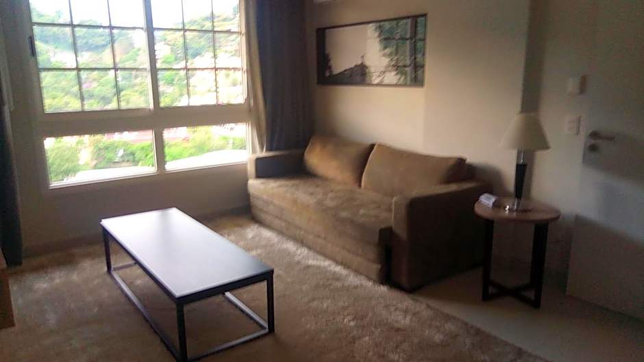 Live Suites Itaipava