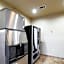 OYO Pinewood Inn & Suites Silsbee