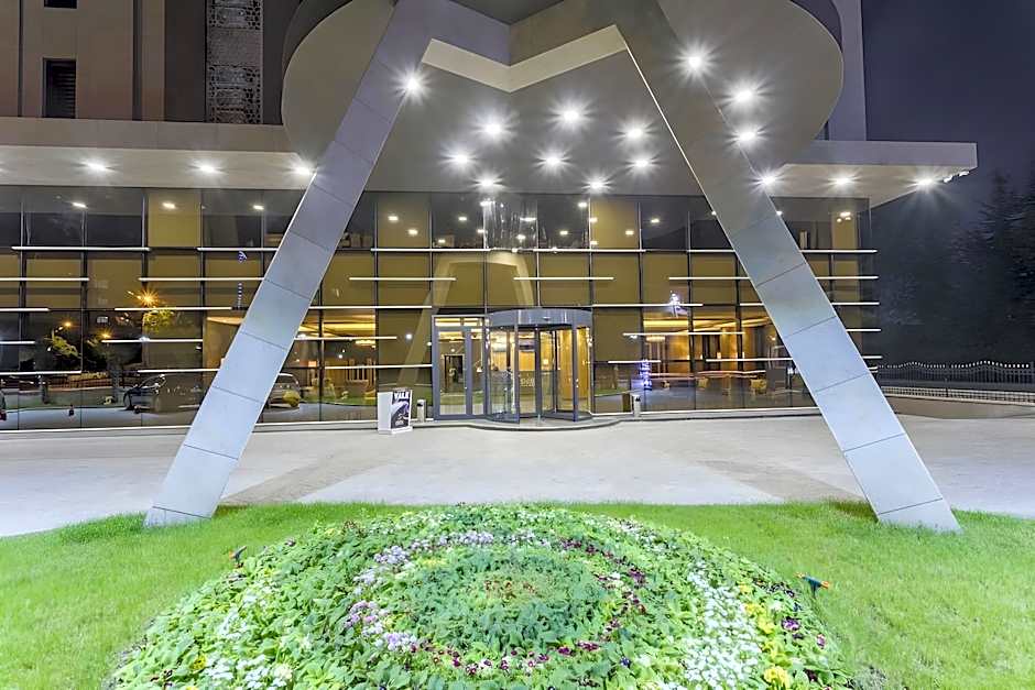 Shimall Hotel
