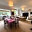 Coombe Lodge Farm House