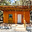 The Historic Leakey Inn