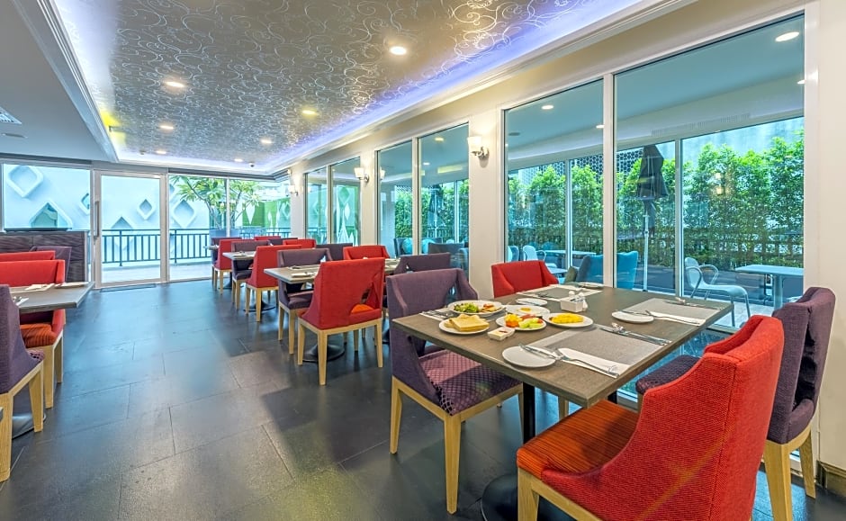 Anajak Bangkok Hotel