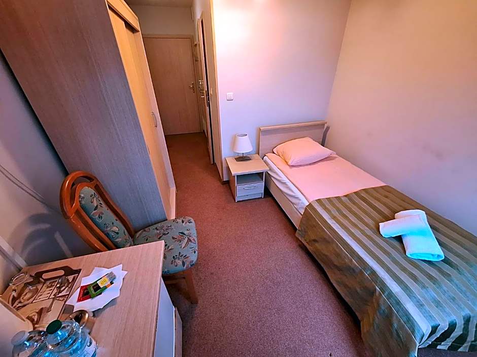 Politechnika Warszawska Ośrodek Wypoczynkowy