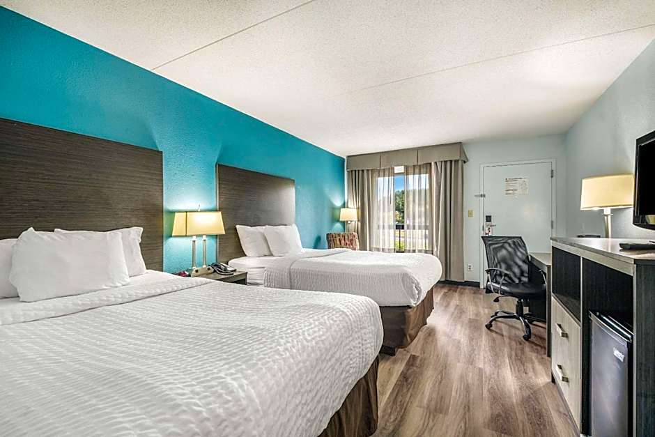 Clarion Inn Cleveland near University