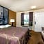 Super 8 by Wyndham Indianapolis/NE/Castleton Area