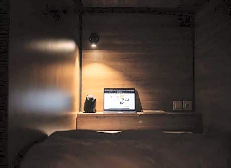 Bed in 10-Bed Mixed Dormitory Room