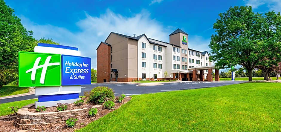 Holiday Inn Express Hotel And Suites Coon Rapids By IHG
