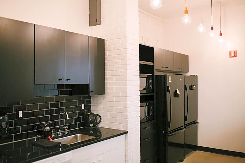 The Local Hostel NYC