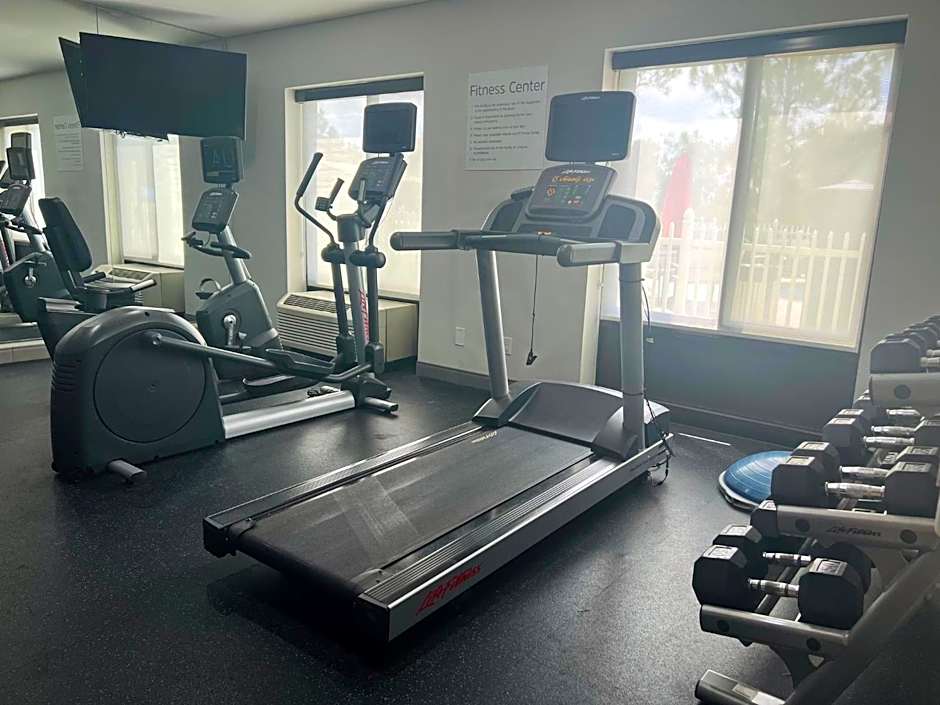 Holiday Inn Express & Suites Sebring By IHG
