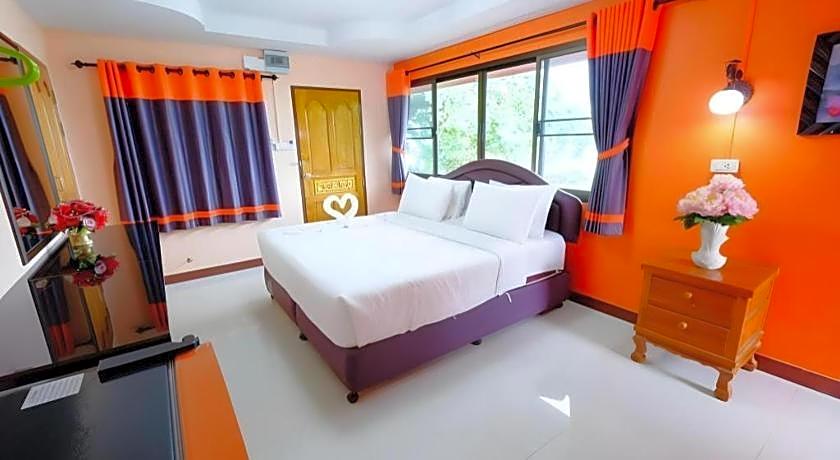 Jirawan Hotel