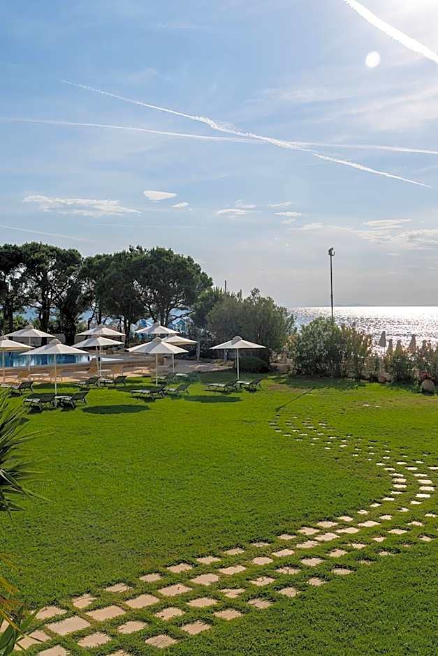 Airotel Achaia Beach