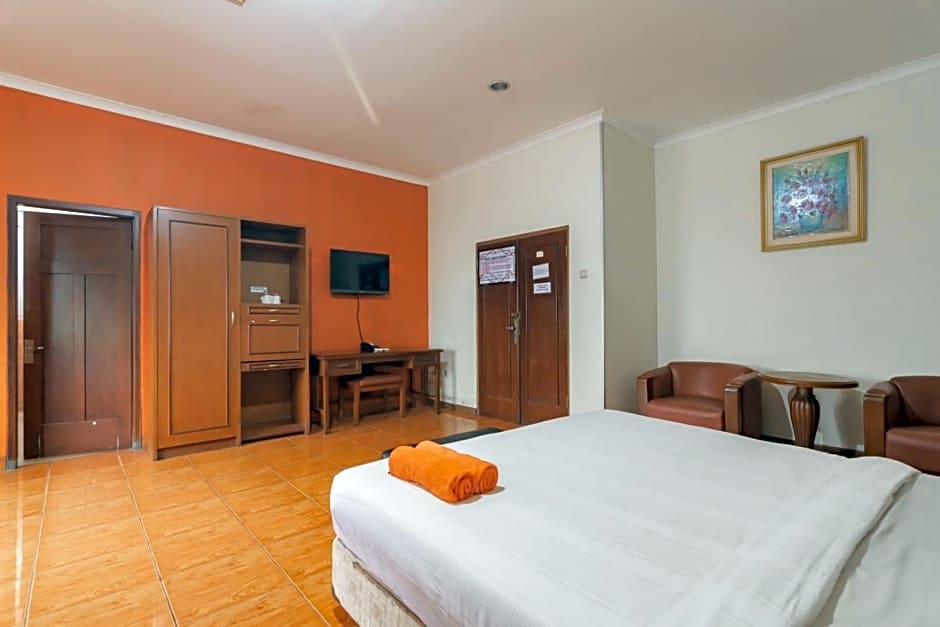 RedDoorz at Hotel Lodaya Bandung