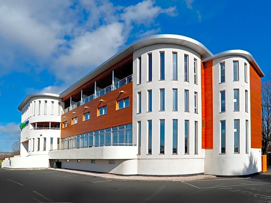 Holiday Inn Express Crewe
